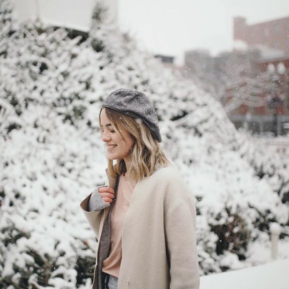 Meet your Posher, Laurajane - Picture 1 of 1